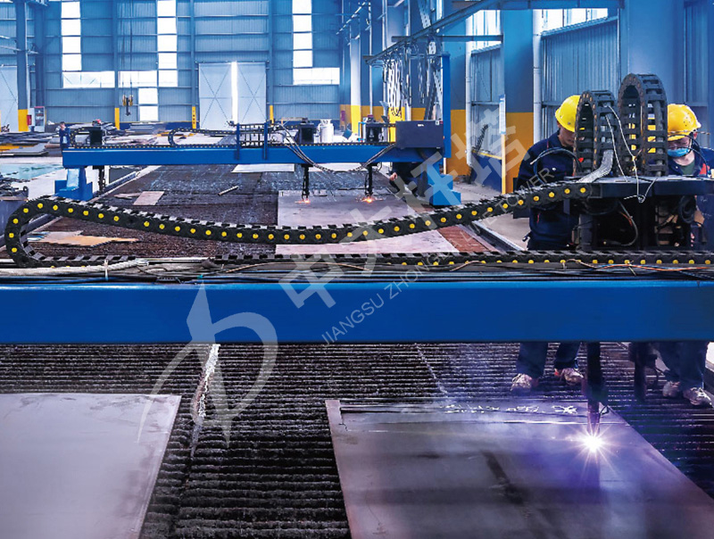 CNC plasma cutting machine