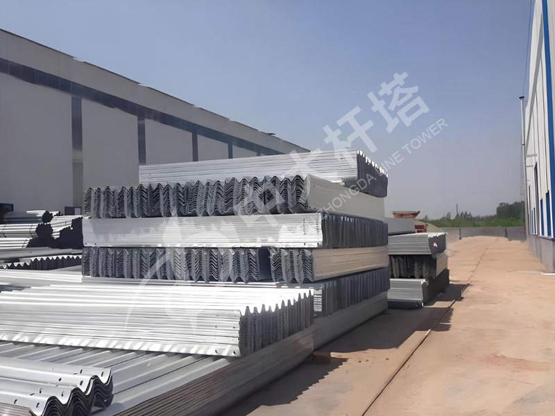 Guardrail board
