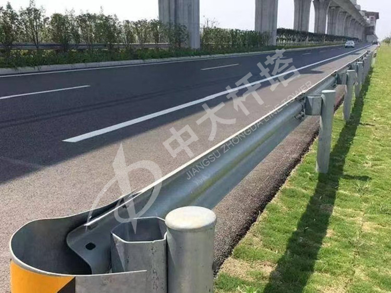 Guardrail board